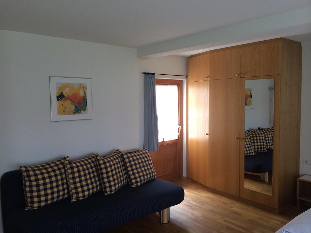 Gaestehaus Bernhard Lochau Esterno foto